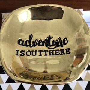 Graduation gift dish